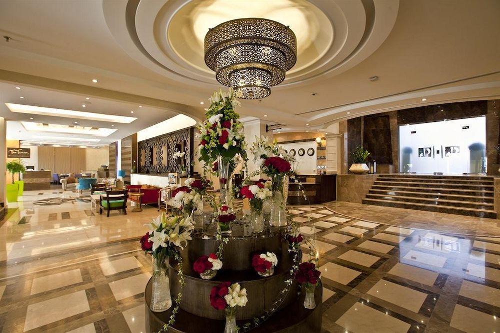 Downtown 4*